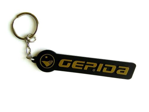 Gepida kulcstartó